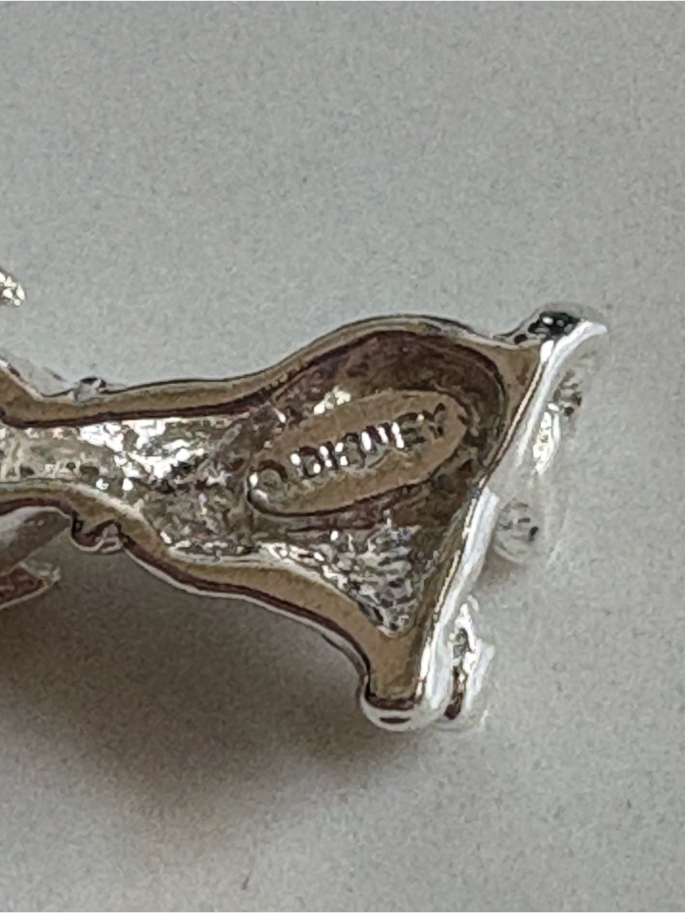 Vintage 90s Disney 101 Dalmatians Silver Dangle Earrings Puppy Drop Avon NIB - Picture 10 of 13